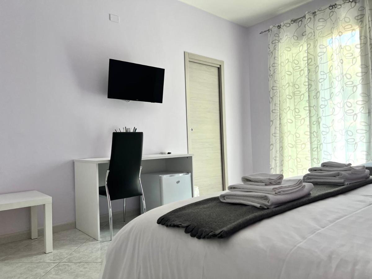 Bed and Breakfast Bluviro Бронте Экстерьер фото